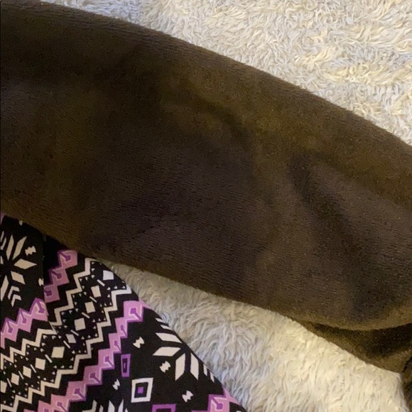 Just cozy fuzzy lined leggings - Picture 2 of 2